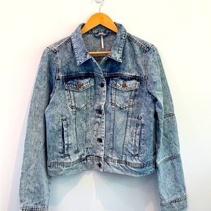 NEW Free People Women’s Acid Wash Denim Jacket